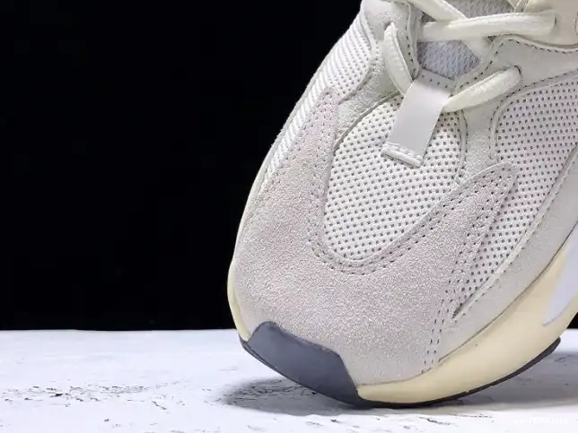 Boost Adidas EG7596 Analog Yeezy 700 0510